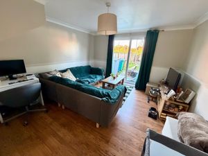 Lounge- click for photo gallery